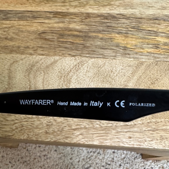Ray-Ban POLARIZED Original Wayfarer Classic Sunglasses - Picture 5 of 5